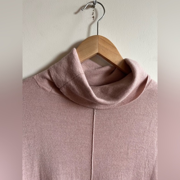 Eileen Fisher 100% Merino Wool Pink Turtleneck Sweater Top - Picture 3 of 11